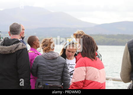 Beaumaris. Anglesey, Wales, Montag, 01. Oktober 2018. Netflix Dreharbeiten Jahreszeiten drei freien Lauf in Beaumaris Wales Credit: Mike Clarke/Alamy leben Nachrichten Stockfoto