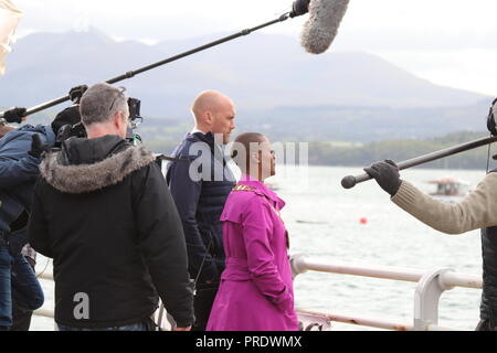 Beaumaris. Anglesey, Wales, Montag, 01. Oktober 2018. Netflix Dreharbeiten Jahreszeiten drei freien Lauf in Beaumaris Wales Credit: Mike Clarke/Alamy leben Nachrichten Stockfoto