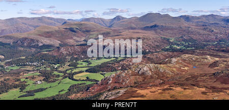 Der Lake District Schuß aus der Luft, südlich von Ravenglass, North West Cumbria, Nordengland, Großbritannien Stockfoto