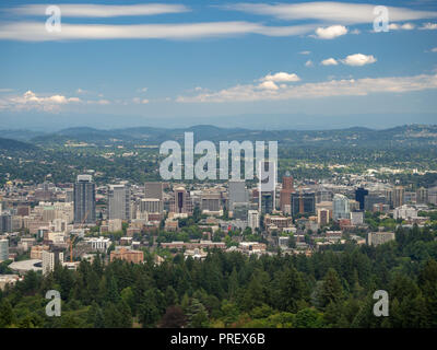 Portland, Oregon, USA: Protland Skyline der Stadt und die Innenstadt Stockfoto