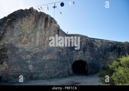 Arthur's Kopf und der Whaler Tunnel der Round House Gefängnis war die erste dauerhafte Gebäude in der Swan River Colony in Fremantle - die Hafenstadt gebaut in Stockfoto