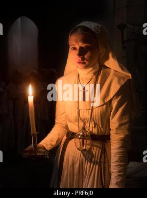 Original Film Titel: die Nonne. Englischer Titel: die Nonne. Jahr: 2018. Direktor: CORIN HARDY. Stars: TAISSA FARMIGA. Credit: ATOMIC MONSTER/New Line Cinema/SAFRAN, der/Lubin, JUSTIN/Album Stockfoto