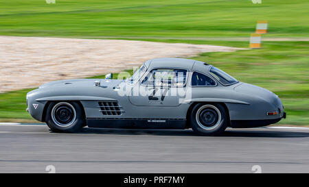 1955 Mercedes-Benz 300 SL Flügeltürer. Jochen Mass. 2018 Freddy März Memorial Trophy, Freitag qualifizieren. Stockfoto