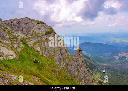 Seilbahn von Zakopane Kasprowy Wierch montieren Stockfoto