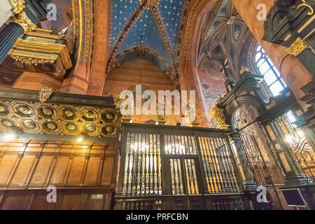 Krakau, Polen, 3. Juni 2018: In der gotischen Basilika St. Maria im Stadtzentrum von Krakau, Polen Stockfoto