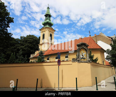 Der heilige Georg der Märtyrer Serbisch-orthodoxe Kirche in der Altstadt von Budapest, Ungarn, Osteuropa. Stockfoto