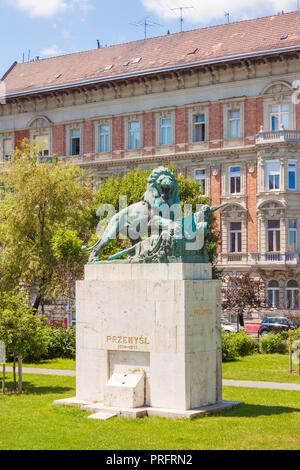 Statue zum Gedenken an die Belagerung von Przemysl, das geschah in 1914-1915 und war eine Niederlage für Österreich-ungarn gegen Russland. Budapest, Ungarn. Stockfoto