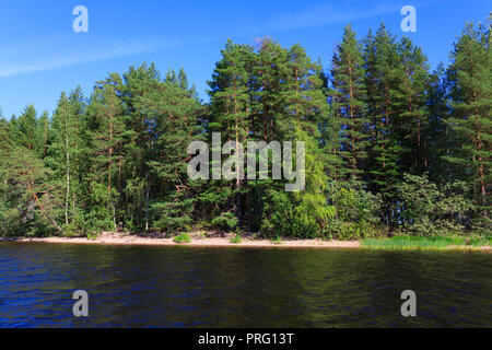 See scape in Finnland im Sommer Tag Stockfoto