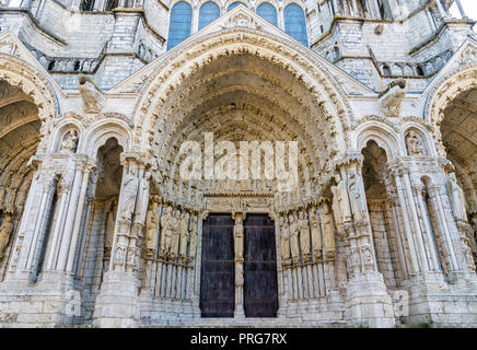 Einzelheiten der Kathedrale von Chartres, UNESCO-Welterbe in Frankreich Stockfoto