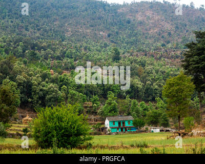 Kala Agar Dorf auf Kumaon Hills, wo Jim Corbett, schoß die Chowgarh maneater Tigerin, Uttarakhand, Indien Stockfoto