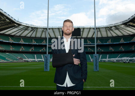 Twickenham, UK. 2. Oktober 2018. Ehemalige Northampton Heiligen und Wallabies, Rob Horne, der durch Verletzungen im Ruhestand, Posen für Fotos die Northampton Saints v Leicester Tigers Gallagher Premiership zu fördern Runde 6 Spiel im Twickenham Stadium, London, UK. Andrew Taylor/Alamy leben Nachrichten Stockfoto