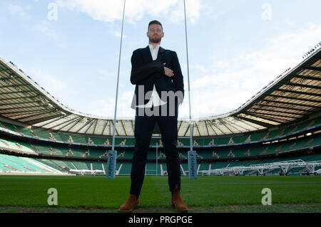 Twickenham, UK. 2. Oktober 2018. Ehemalige Northampton Heiligen und Wallabies, Rob Horne, der durch Verletzungen im Ruhestand, Posen für Fotos die Northampton Saints v Leicester Tigers Gallagher Premiership zu fördern Runde 6 Spiel im Twickenham Stadium, London, UK. Andrew Taylor/Alamy leben Nachrichten Stockfoto