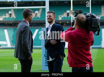 Twickenham, UK. 2. Oktober 2018. Ehemalige Northampton Heiligen und Wallabies, Rob Horne, der durch Verletzungen im Ruhestand, Posen für Fotos die Northampton Saints v Leicester Tigers Gallagher Premiership zu fördern Runde 6 Spiel im Twickenham Stadium, London, UK. Andrew Taylor/Alamy leben Nachrichten Stockfoto