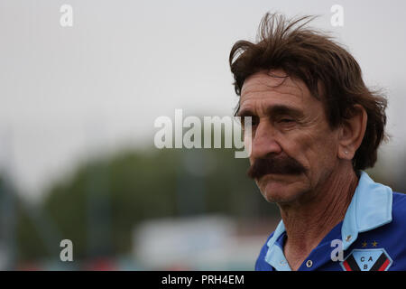 Pablo Vicó sieht ein Fußballspiel in Buenos Aires, 2. Dezember 2017. Stockfoto