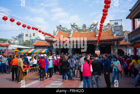 16. Februar 2018, Lukang Changhua Taiwan: Feier der Menschen und der Masse auf das chinesische Neujahr Tag in Lugang Xinzu Tempel Stockfoto