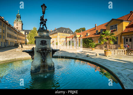 Heidecksburg Castke, barocken Residenz der Fürsten von Schwarzburg-Rudolstadt, Brunnen im Hof, Rudolstadt Stockfoto