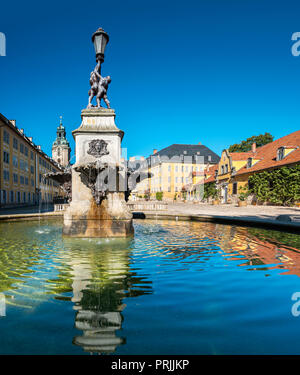 Heidecksburg Castke, barocken Residenz der Fürsten von Schwarzburg-Rudolstadt, Brunnen im Hof, Rudolstadt Stockfoto