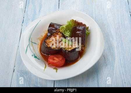 Betengan Mahshi - gefüllte Auberginen ägyptische Küche Stockfoto