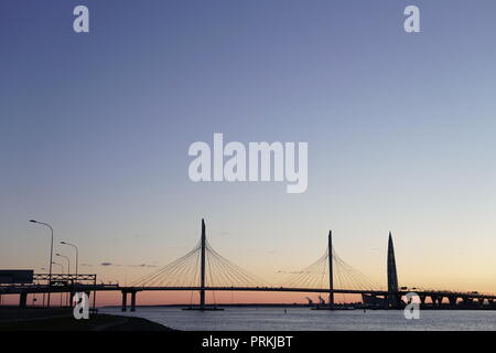 Zenit Sankt Petersburg arena Newa Sonnenuntergang Golf Stockfoto