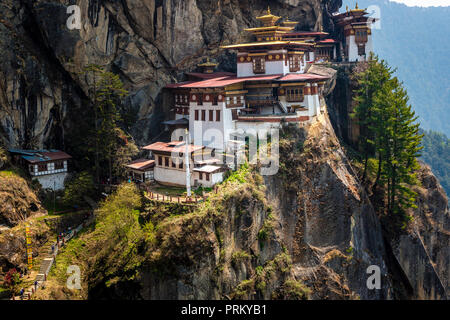 Ansicht des Taktshang Kloster in der Stadt Paro in Bhutan Stockfoto
