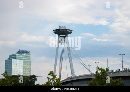 UFO-Turm in Bratislava Slowakei Stockfoto