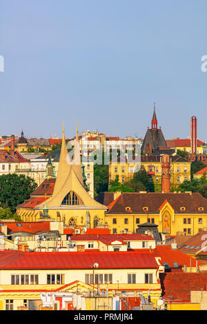 Europa, Tschechien, Böhmen, Prag, zwei Türme der Benediktinischen Emmaus Kloster gegründet 1347 Stockfoto