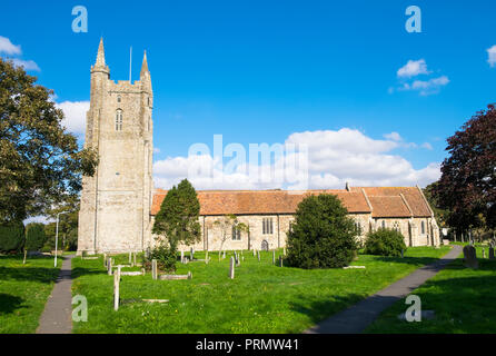 All Saints Church, auch als Lydd Kirche oder die Kathedrale auf dem Sumpf bekannt, ist eine Kirche in Lydd, Kent, Großbritannien Stockfoto