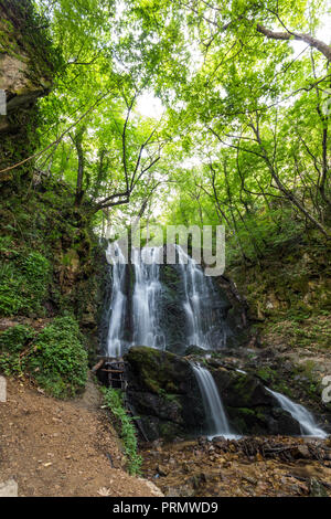 Landschaft von Koleshino Wasserfälle Cascade in Belasica Berg, Novo Selo, Republik Mazedonien Stockfoto