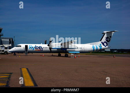 B. DASH 8-Q400 G-ECOT AUF TURN-A-ROUND EGHI SOU Stockfoto