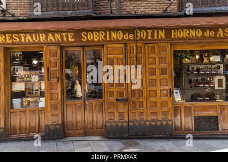 MADRID, Spanien - 23. JANUAR 2018: die Fassade der Sobrino de Botin Restaurant in Madrid, Spanien Stockfoto