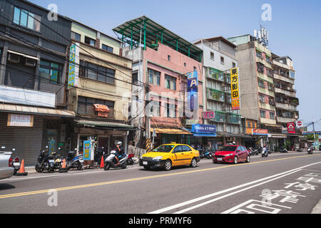 Keelung, Taiwan - September 5, 2018: Street View von keelung City, die Menschen auf die Straße gehen Stockfoto