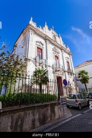 Santarem, Portugal. Igreja da Misericordia Kirche. 16. jahrhundert Hall-Church in der späten Renaissance Architektur mit einem barocken Fassade Stockfoto