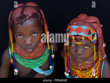 Mumuhuila Stamm Kinder Portrait, Huila Provinz, Chibia, Angola Stockfoto