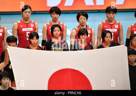 Kanagawa, Japan. Credit: MATSUO. 3. Okt, 2018. (L - R) Erika Araki, Yuki Ishii,? Mami Uchiseto, Haruyo Shimamura (JPN) Volleyball: FIVB Volleyball für Frauen Wm Japan 2018 Erste runde Pool eine Übereinstimmung zwischen Japan 3-0 Kamerun in der Yokohama Arena in Kanagawa, Japan. Credit: MATSUO. K/LBA SPORT/Alamy leben Nachrichten Stockfoto