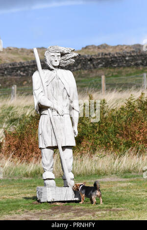 Aus Holz geschnitzte Skulptur am Beacon Hill Leicestershire Stockfoto