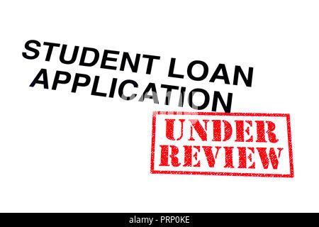 Student Loan Application Rubrik mit einem roten unter Bericht Stempel aufgeprägt. Stockfoto