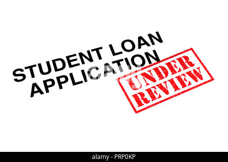 Student Loan Application Rubrik mit einem roten unter Bericht Stempel aufgeprägt. Stockfoto