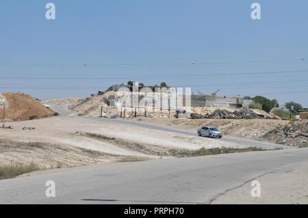 Israel, Negev-Wüste. Unerkannt, Beduin Shanty township Stockfoto