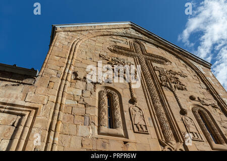 Osten Fassade der Kirche der Mutter Gottes, Ananuri, Georgien, Kaukasus Stockfoto