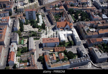 Wien, 16. Bezirk, Alt-Ottakring, Ottakringer Straße, Luftbild - Wien, Luftaufnahme von 16. Bezirk Stockfoto