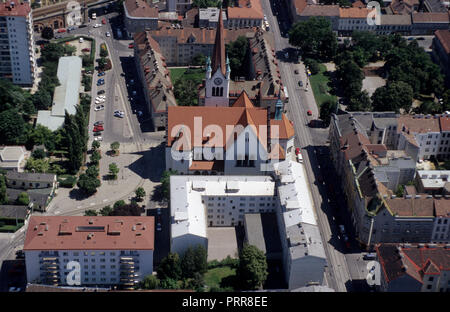 Wien, 16. Bezirk, Alt-Ottakring, Ottakringer Straße, Luftbild - Wien, Luftaufnahme von 16. Bezirk Stockfoto