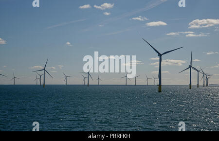 Rapunzeln Offshore Wind Farm, 8 Meilen von der caost von Sussex, UK Stockfoto