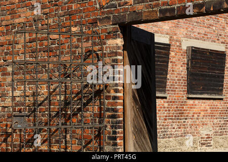 Oswiecim, Polen - 22. August 2018: Ort der Hinrichtungen im ehemaligen deutschen nationalsozialistischen Konzentrations- und Vernichtungslager Auschwitz-Birkenau. Stockfoto