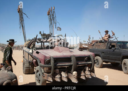 Edwards, CA/USA - September 2018: Die jährliche Ödland Wochenende post-apokalyptischen Festival findet in der Mojave Wüste. Stockfoto