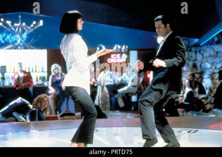 Original Film Titel: Pulp Fiction. Englischer Titel: Pulp Fiction. Jahr: 1994. Regie: Quentin Tarantino. Stars: Uma Thurman und John TRAVOLTA. Credit: MIRAMAX/Album Stockfoto