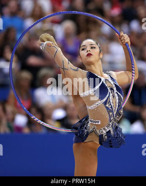 Sofia, Bulgarien - 14. September 2018: Alexandra AGIURGIUCULESE aus Italien führt mit Hoop während der 2018 Rhythmische Gymnastik Weltmeisterschaften. Stockfoto