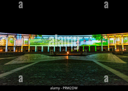 Sieg Museum für freie Open Air Festival Kreis beleuchtet von Licht Stockfoto