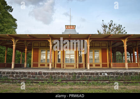 Alter Bahnhof in Haapsalu, Estland Stockfoto