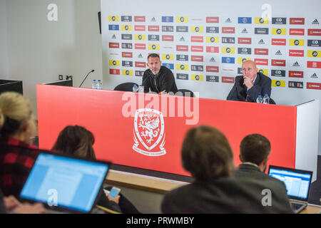 Cardiff - Wales - UK - 4. Oktober 2018: Wales Football Manager Ryan Giggs auf einer Pressekonferenz in St. Fagans National Museum für Geschichte in der Nähe von Cardiff heute. Er kündigte an, seine Gruppe Spanien und der Republik Irland in den kommenden Internationals zu Gesicht. Credit: Phil Rees/Alamy leben Nachrichten Stockfoto