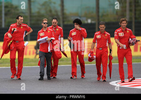 Stadt Suzuka, Japan. 4. Oktober 2018, Suzuka International Racing Course, Suzuka City, Japan; in Japan, Formel 1 Fahrer Ankünfte und Pressekonferenz; Scuderia Ferrari, Sebastian Vettel Quelle: Aktion Plus Sport Bilder/Alamy leben Nachrichten Stockfoto